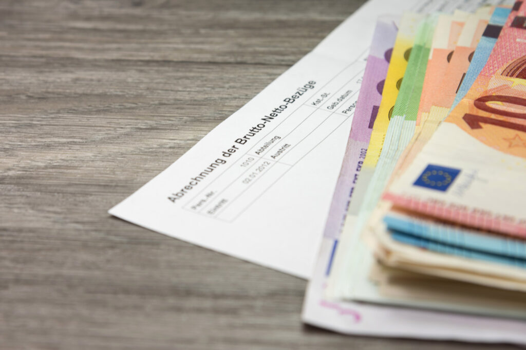 Arbeitgeber zahlt nicht Was tun, wenn der Lohn ausbleibt? Anwalt Hahn