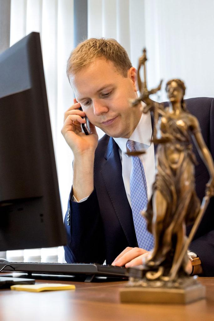 Kosten was kostet eine Beratung vom Rechtsanwalt?